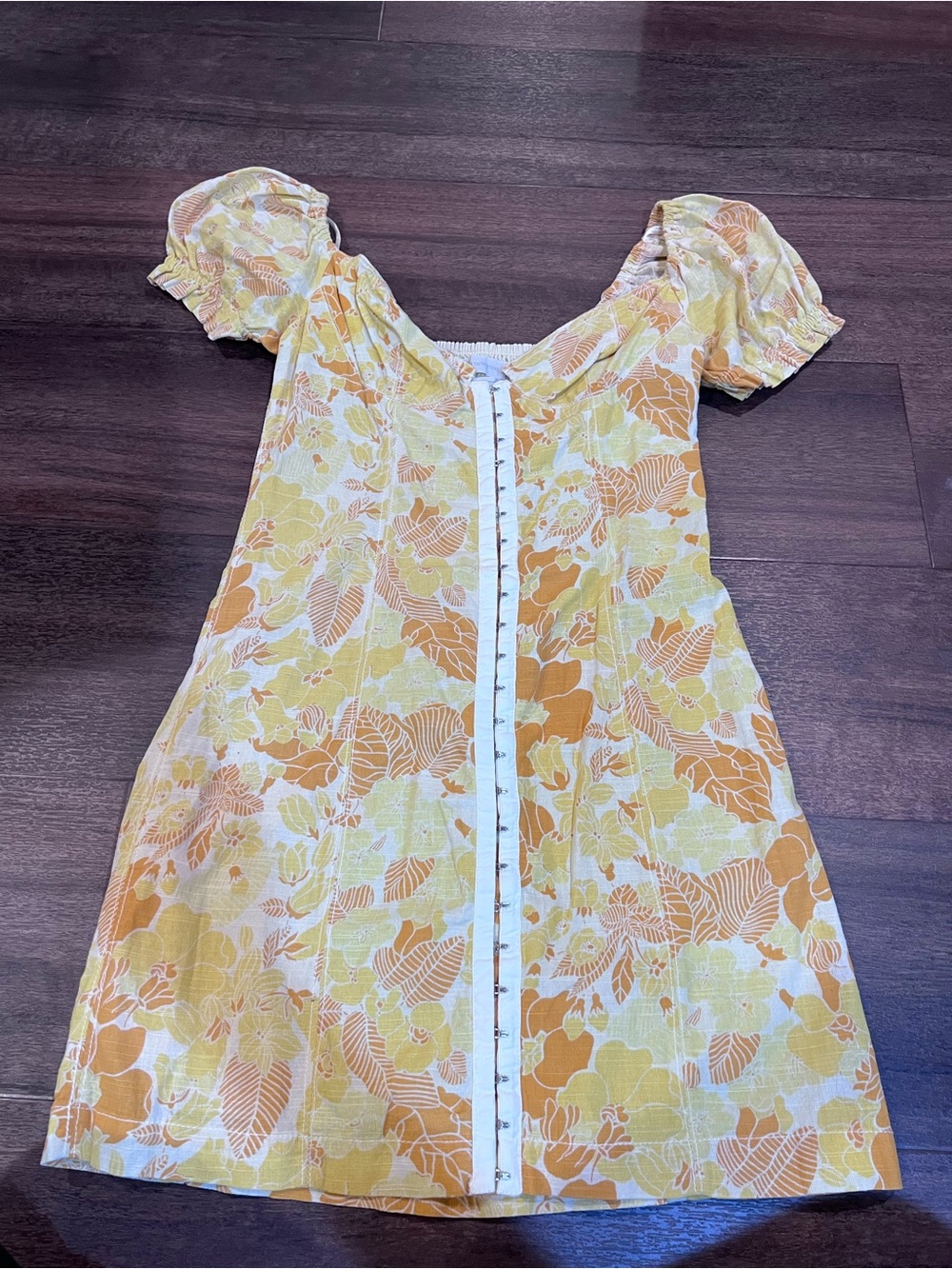 Adorable urban outfitters Yellow & Orange Floral Button-Front Mini Dress